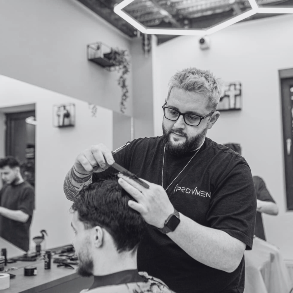 tehnici de tuns - perfectionare cu bogdan cernat